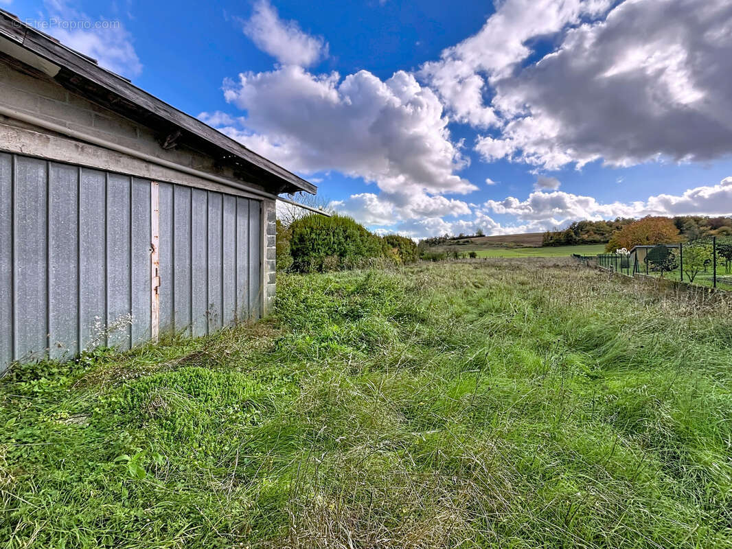 Terrain à VAUCOULEURS