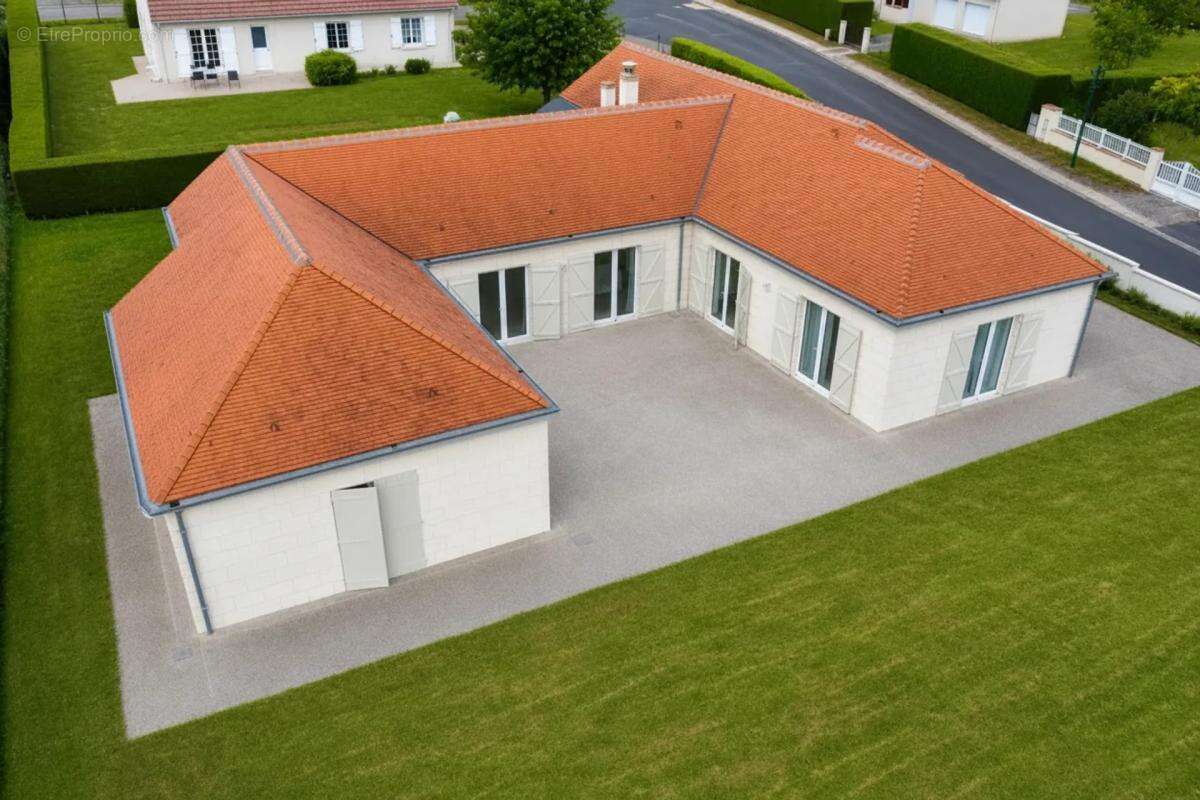 Maison de 5 pièces de 195 m² à Mesland - photo 6