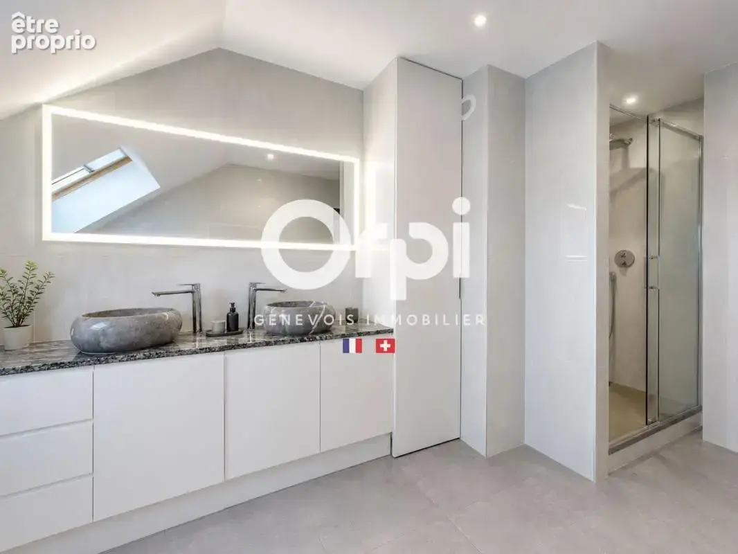 Duplex d’exception – deux derniers étages – balcons – possibilité de division - photo 9