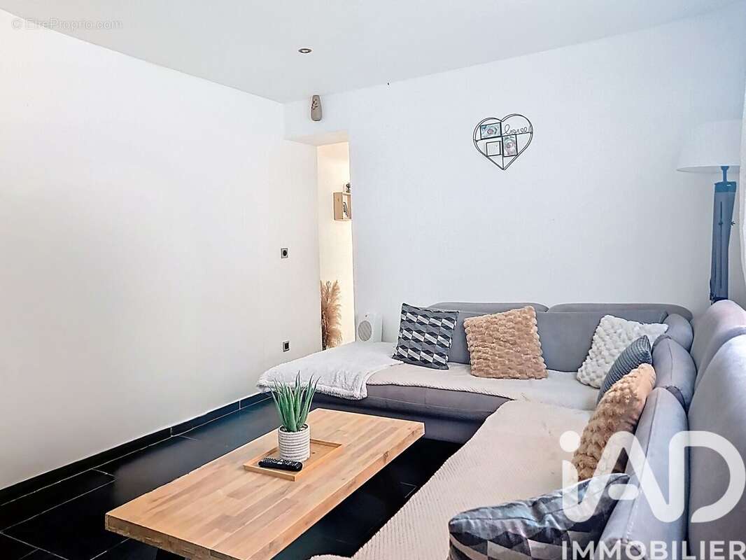 Photo 4 - Maison à SIN-LE-NOBLE