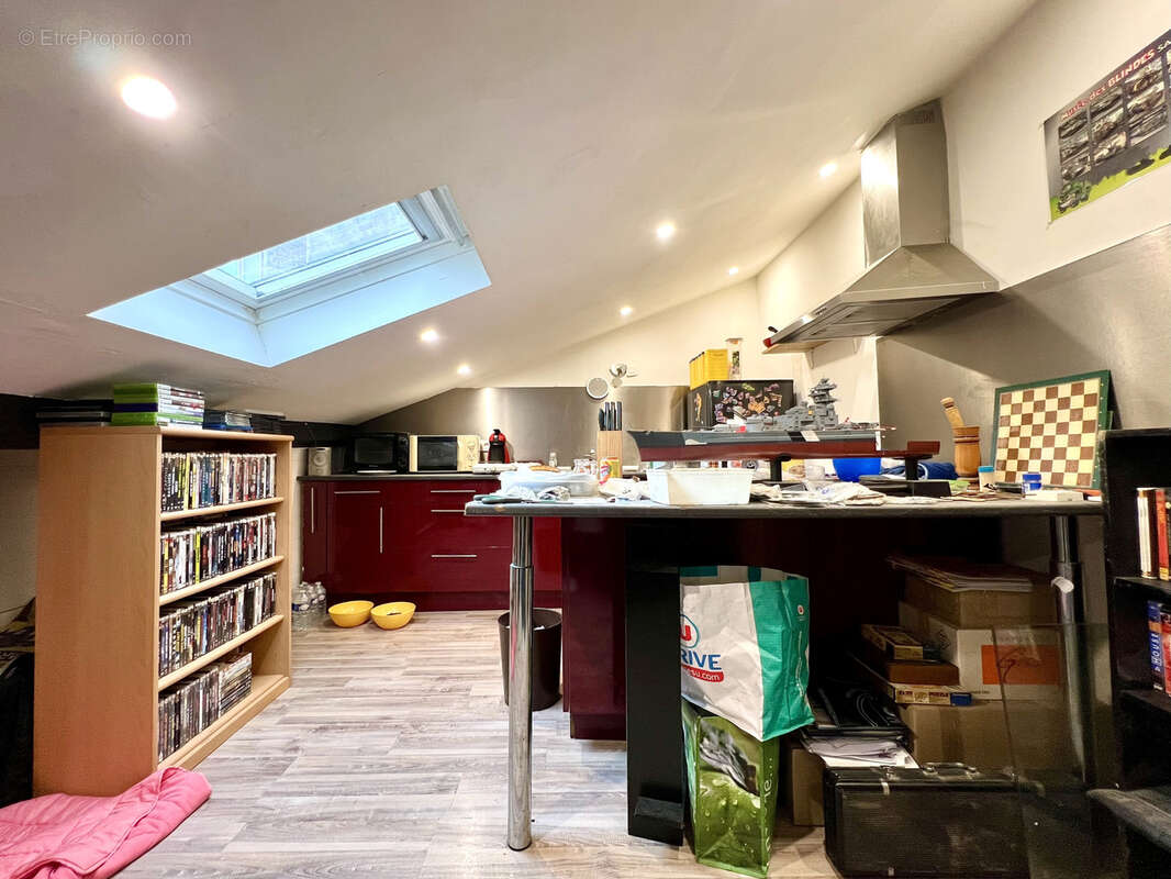 Appartement à SAINT-ETIENNE