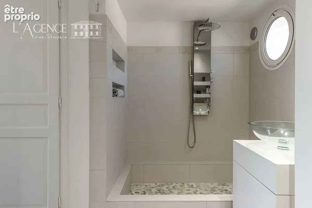 Maison 6 pièces 180 m² à vendre à Aix-En-Provence (13090) - photo 9