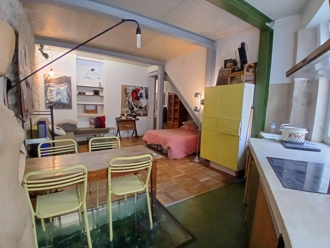 Appartement à PARIS-19E