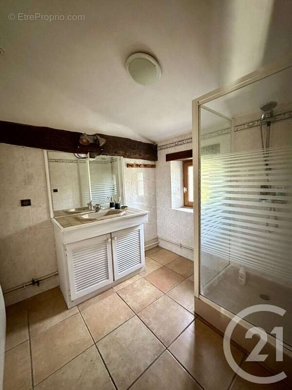 Maison à LA CROIX-DU-PERCHE