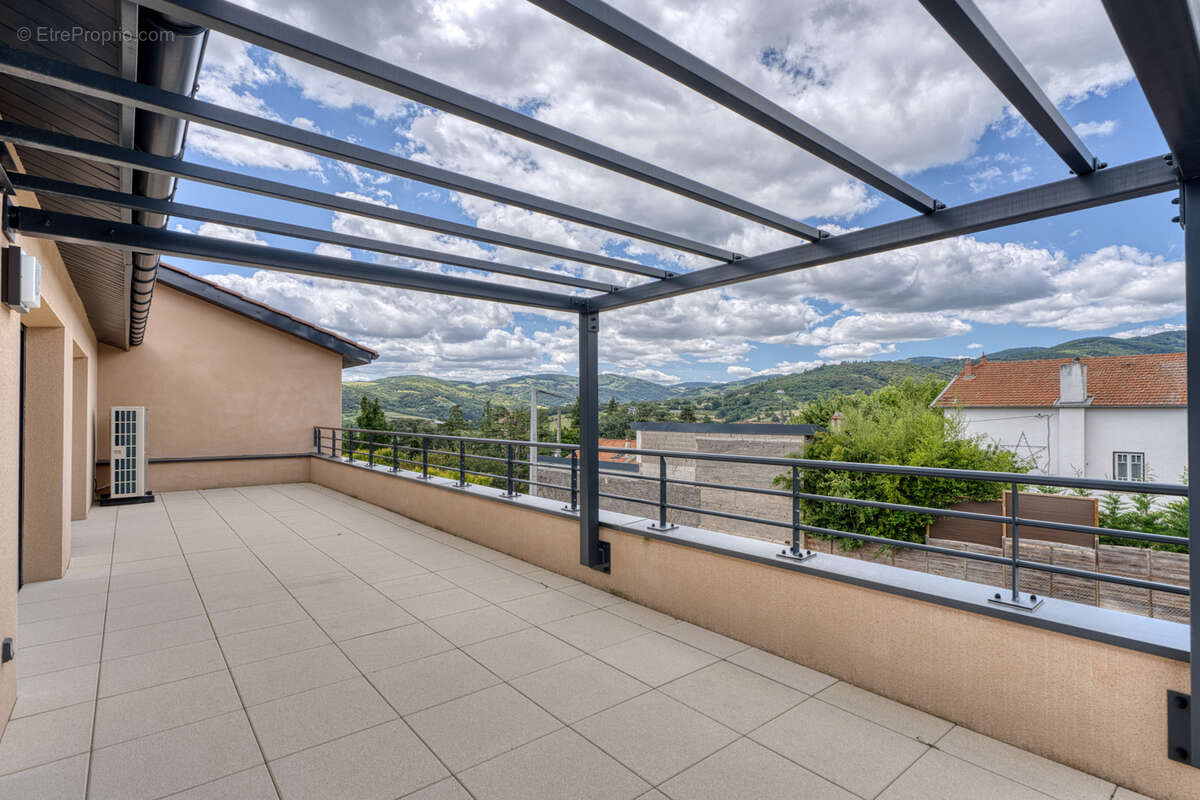 Appartement T5 en dernier étage avec grandes terrasses et climatisation - photo 4