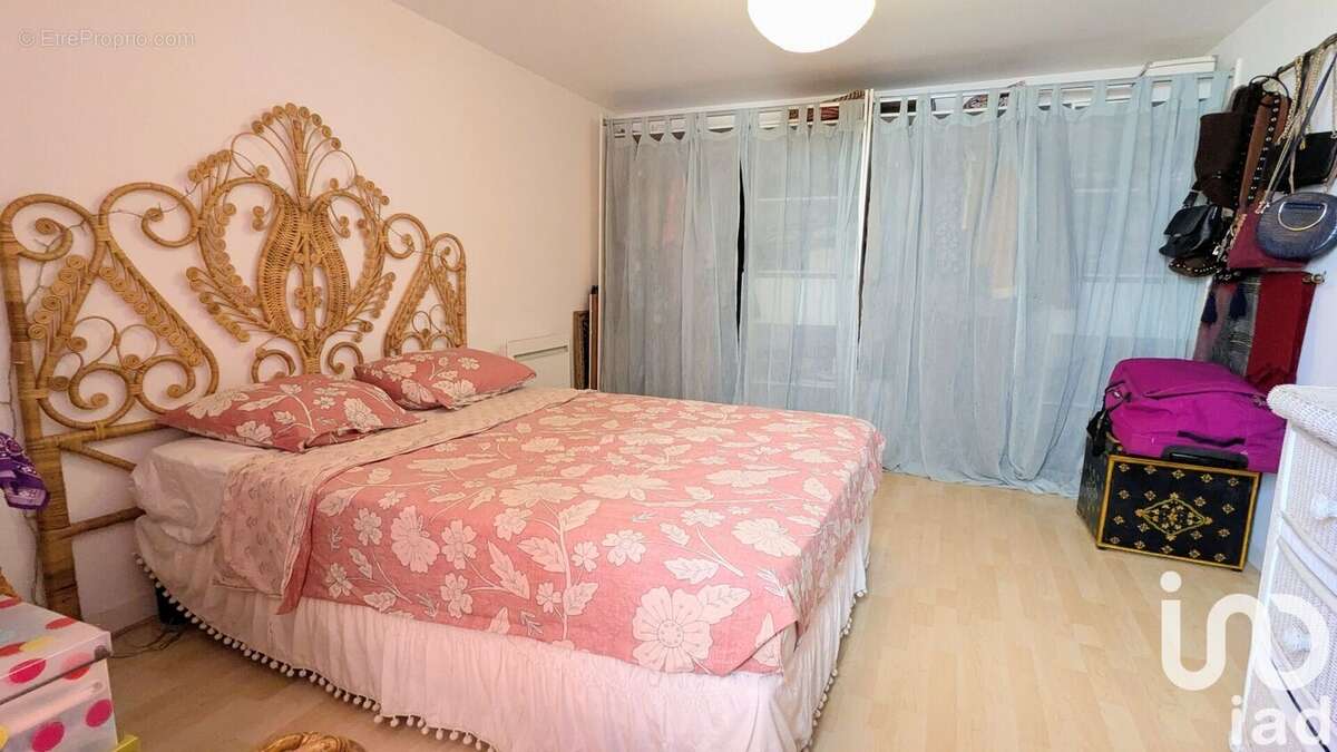 Photo 9 - Appartement à EPONE