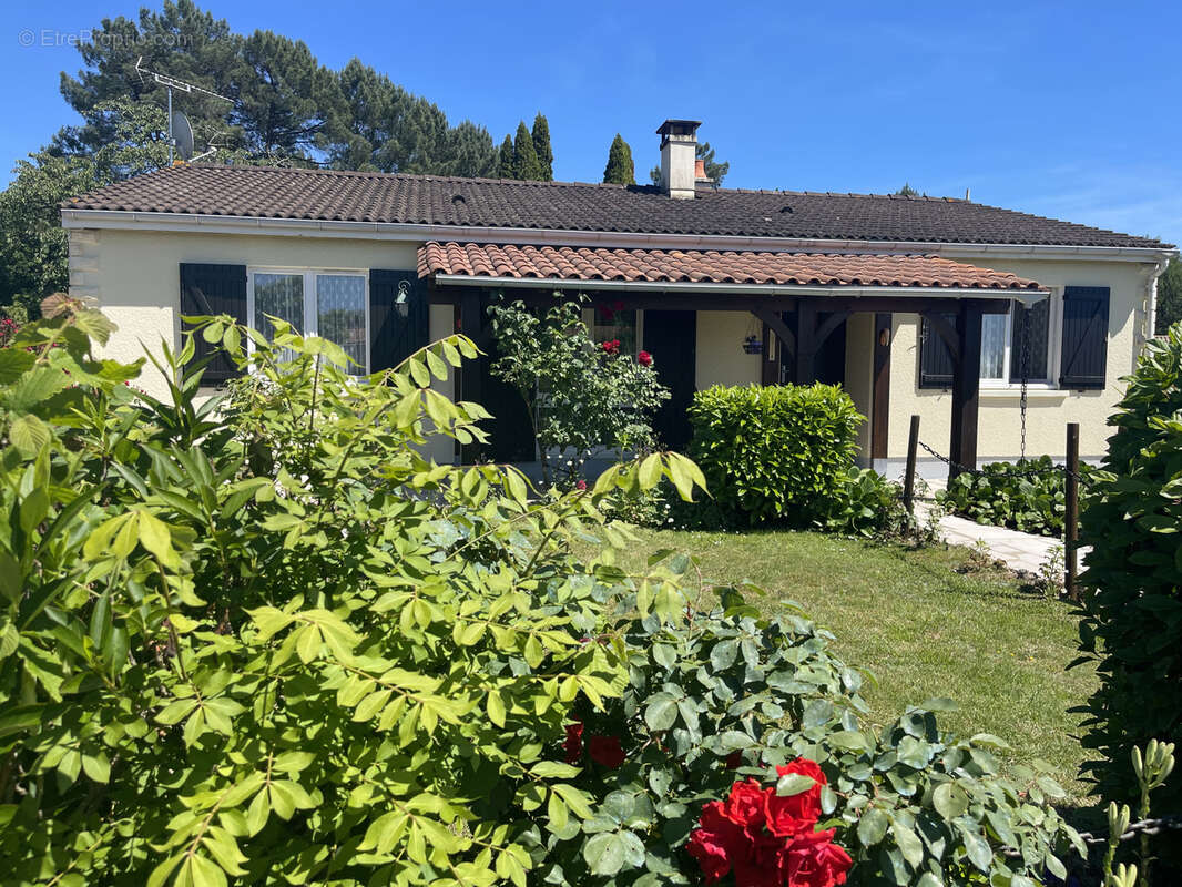 Maison à COURSAC