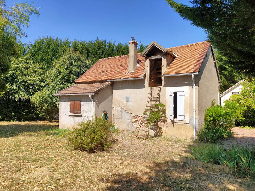 Maison à LORIGES