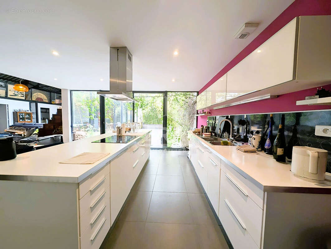 Loft en duplex -  4 chambres - garage et terrasse - photo 3