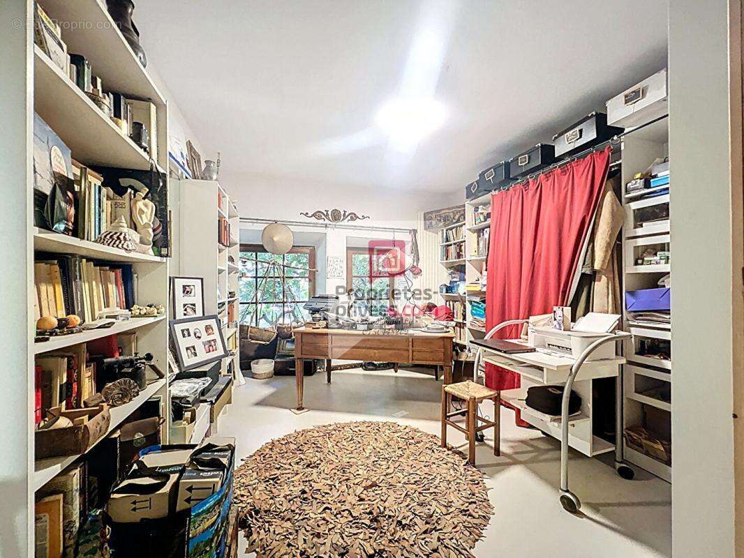 Maison à GILLY-SUR-ISERE