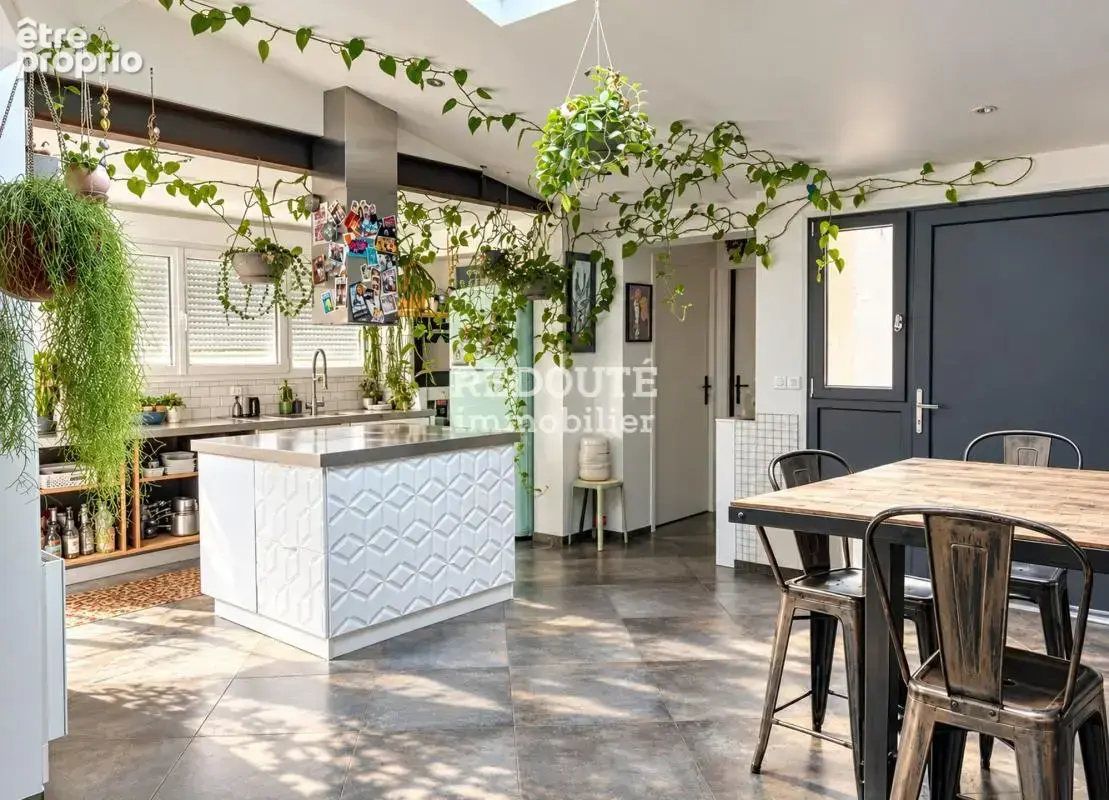 Maison atypique avec piscine - un véritable cocon - photo 2