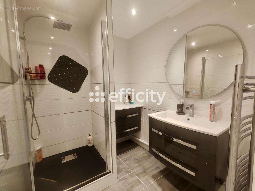 Appartement à MARSEILLE-15E