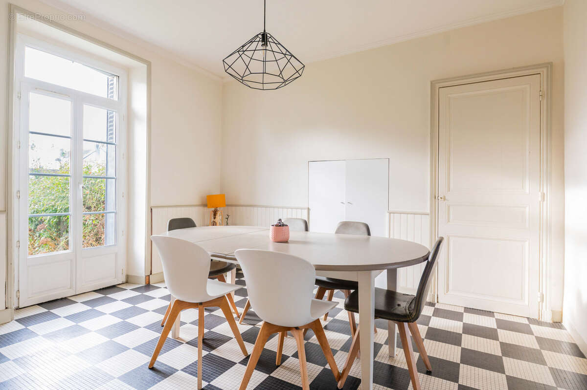 Maison à NANTES