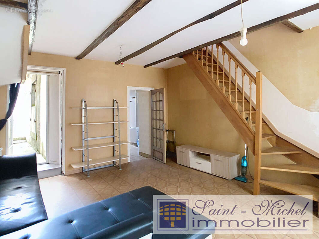 Appartement à LOCUNOLE