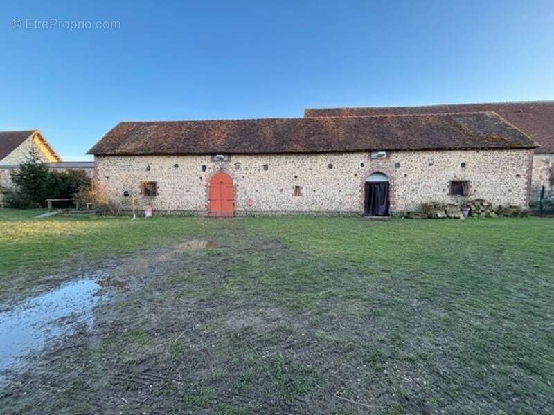 Maison à CHATEAUNEUF-EN-THYMERAIS