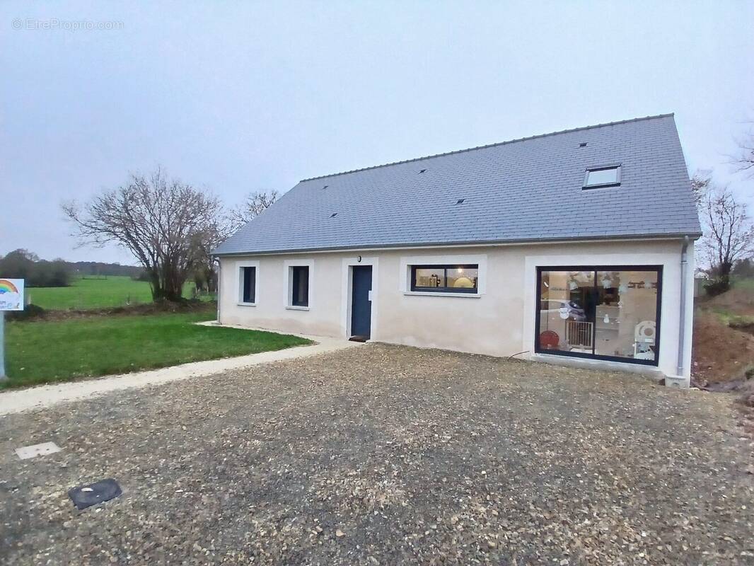 Maison à CHAILLAND