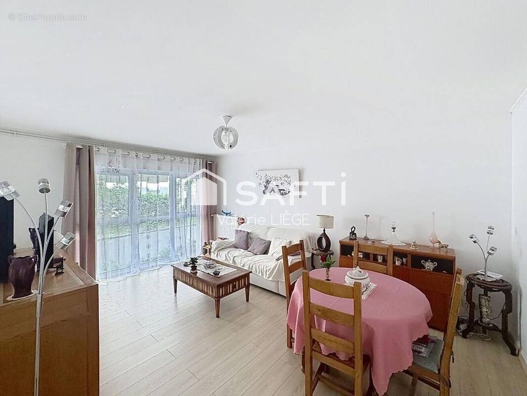 Photo 1 - Appartement à ACHERES