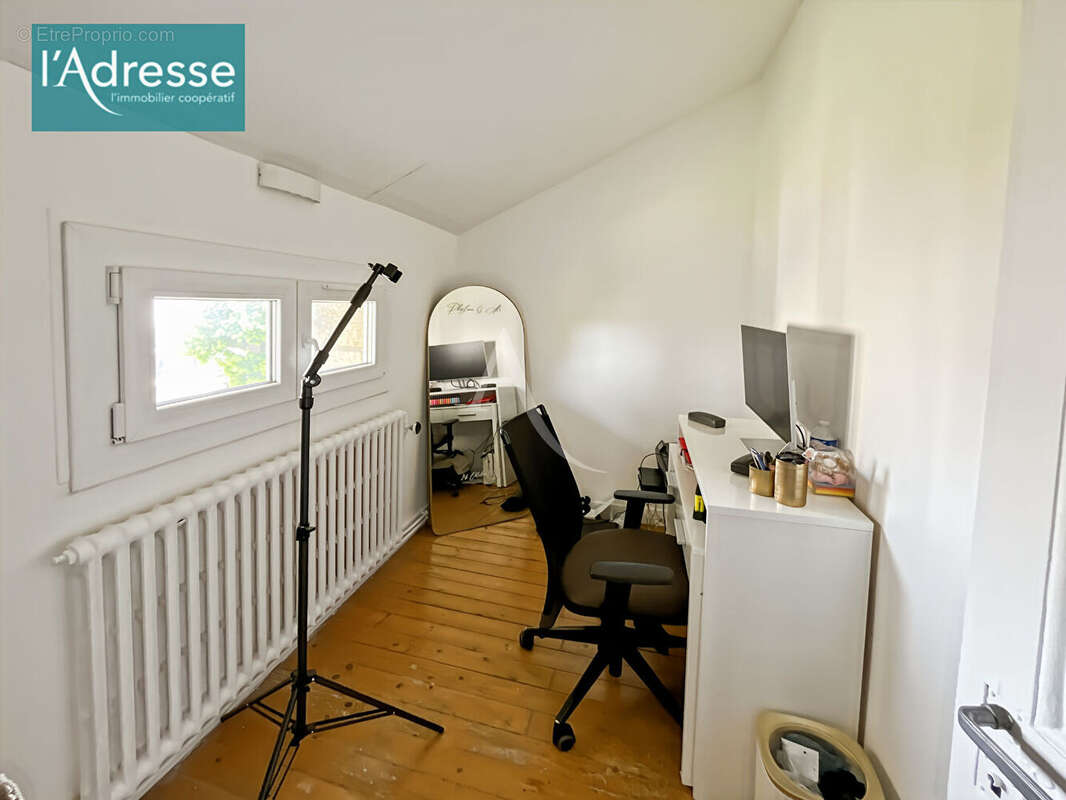 Maison à LES MUREAUX