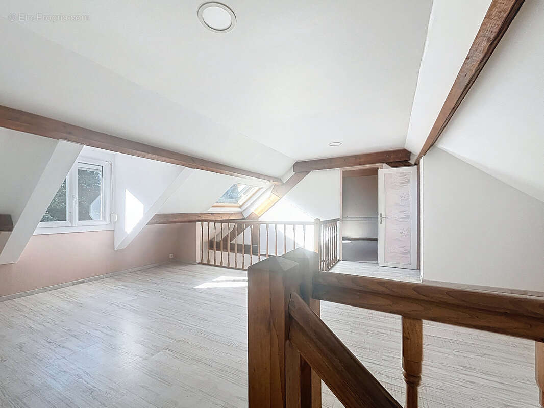 Maison à LE MESNIL-EURY