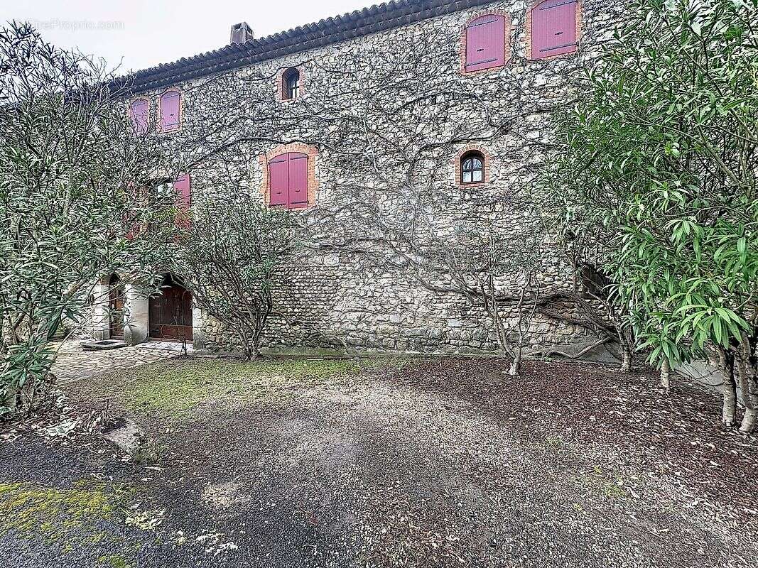 Maison à MASSANES