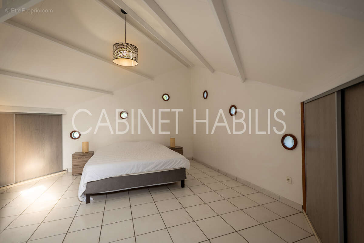 A vendre -  villa f6 de 206.45 m2 environ - saint joseph - 455 000 € - photo 25