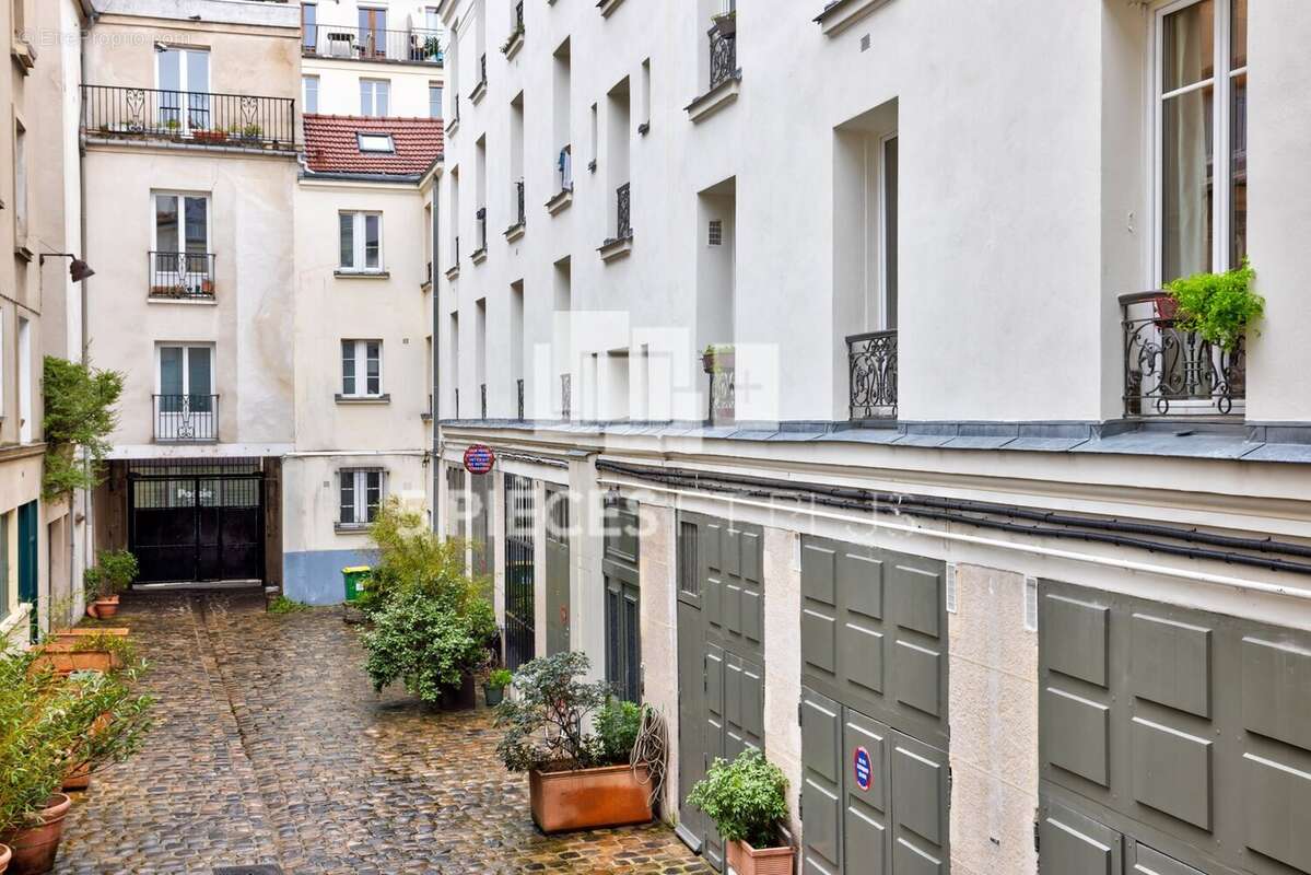 Appartement à PARIS-4E