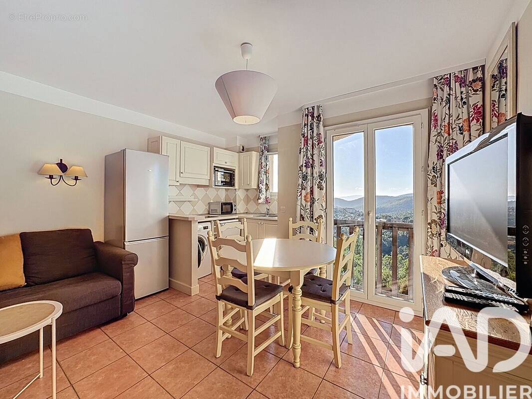 Photo 1 - Appartement à LES ISSAMBRES