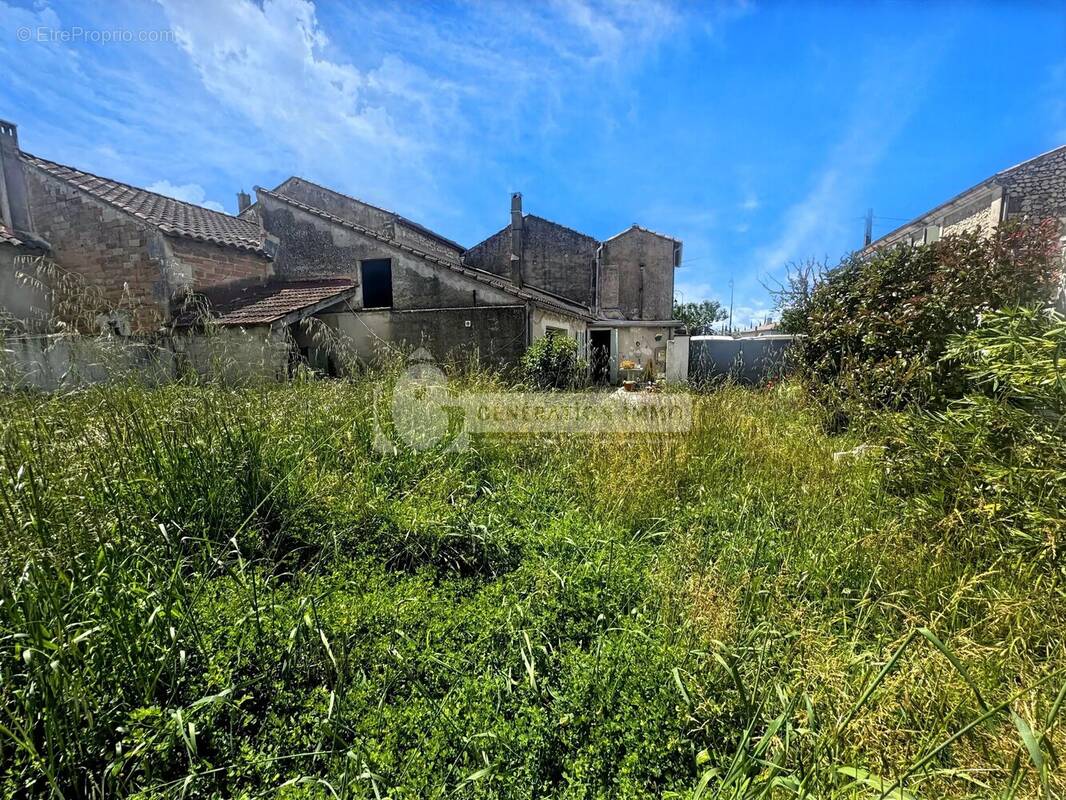 Maison à NOVES
