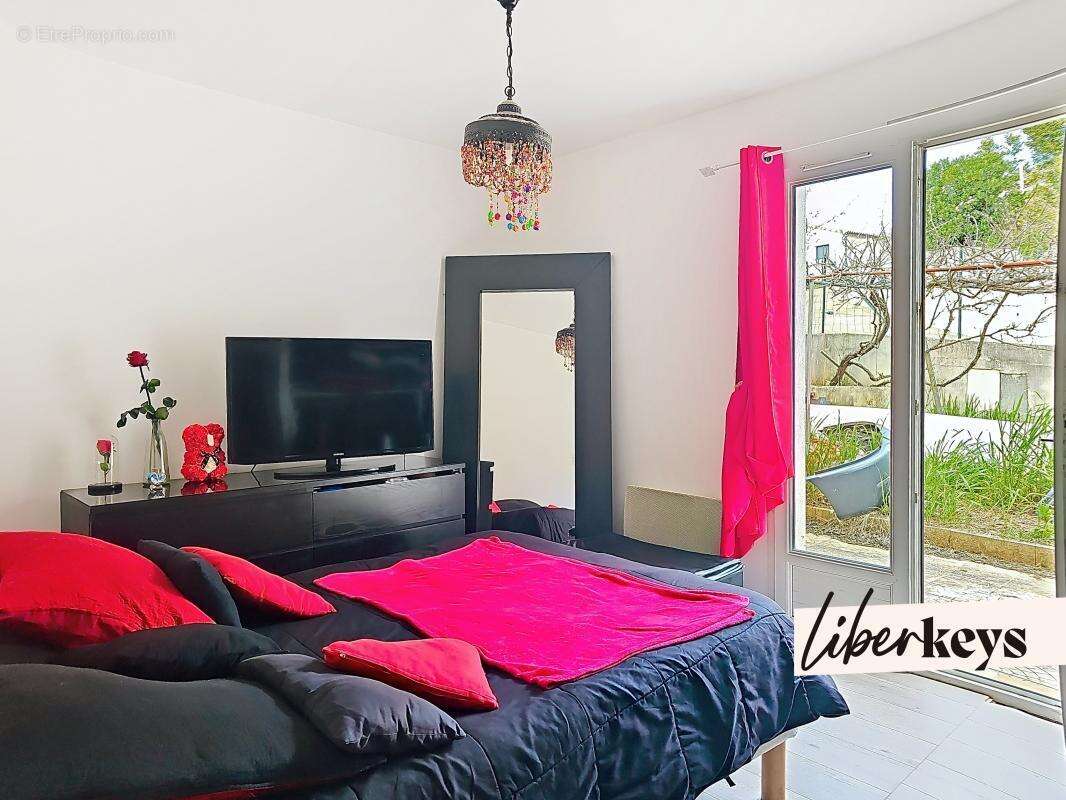 Maison à SAINT-MARTIN-DE-VALGALGUES