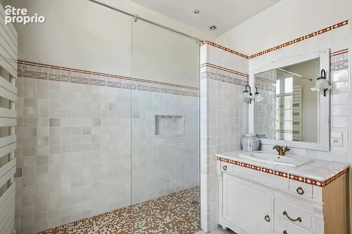 Le vesinet sud - magnifique propriete de 308 m² -  6 chambres - terrain 1541 m²  - piscine - dependance amenagee 18 m² - - photo 13