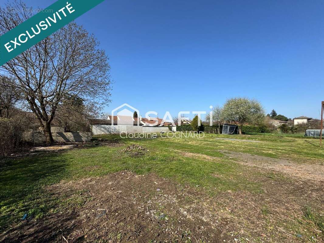 Photo 2 - Terrain à CRECHES-SUR-SAONE