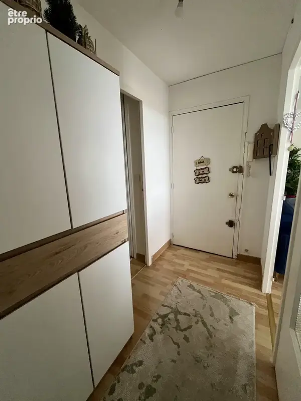Appartement 5 pièces au pied du tram - photo 5