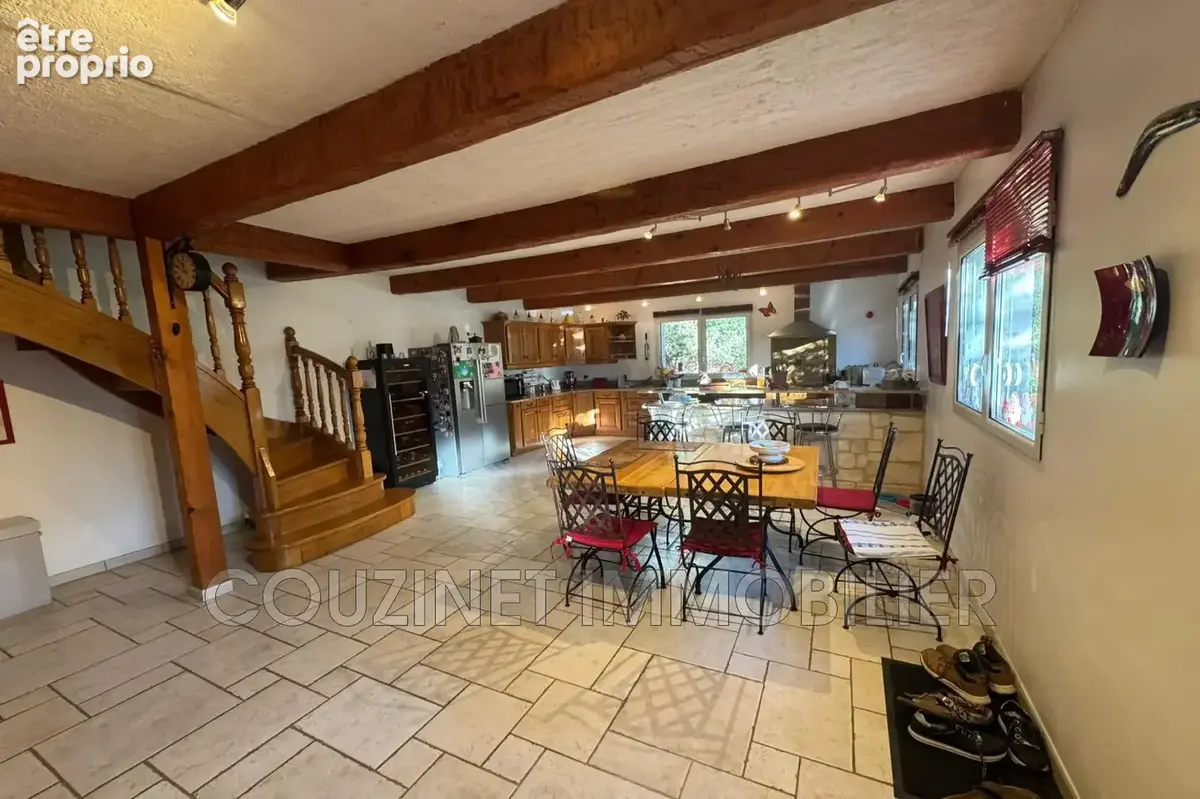 Maison 10 pièces 260 m² à vendre à Evenos (83330) - photo 9