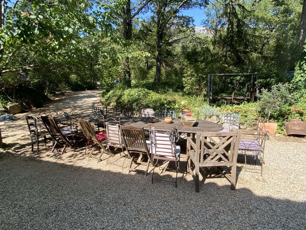 Maison à SAINT-VALLIER-DE-THIEY