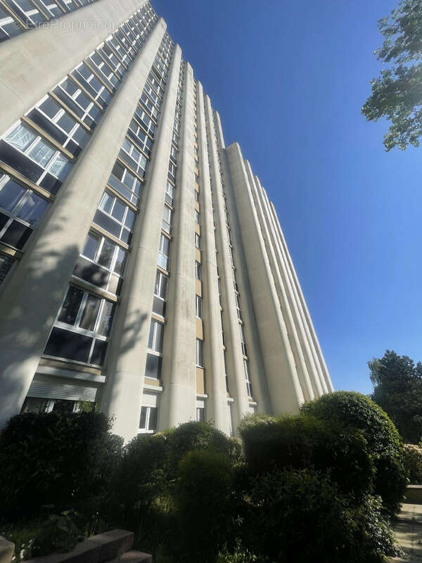Appartement à MONS-EN-BAROEUL