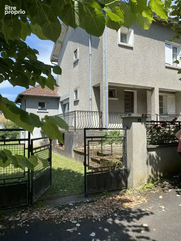 Maison à CHATEAUNEUF-LA-FORET