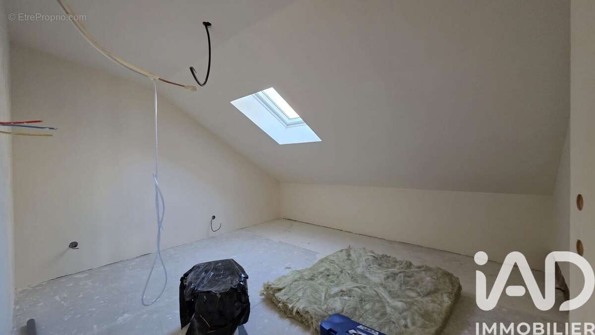 Photo 9 - Maison à VENTEUIL