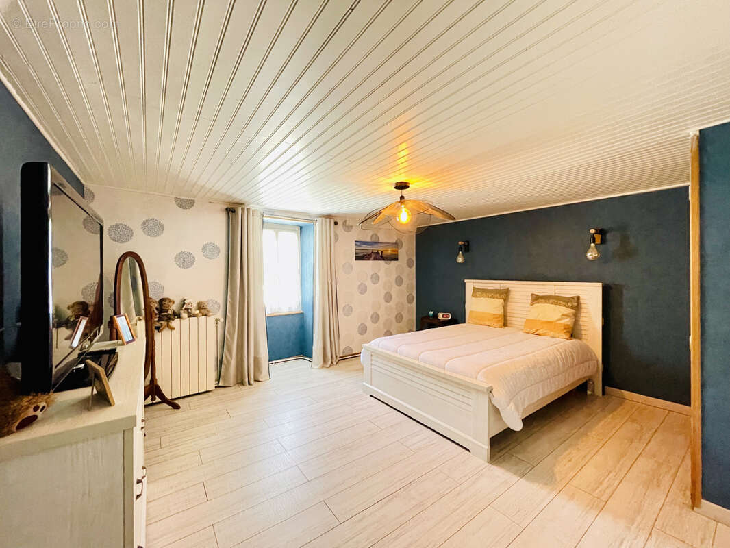 Maison à ANSAC-SUR-VIENNE