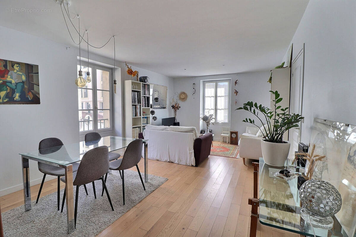 Appartement à RAMBOUILLET