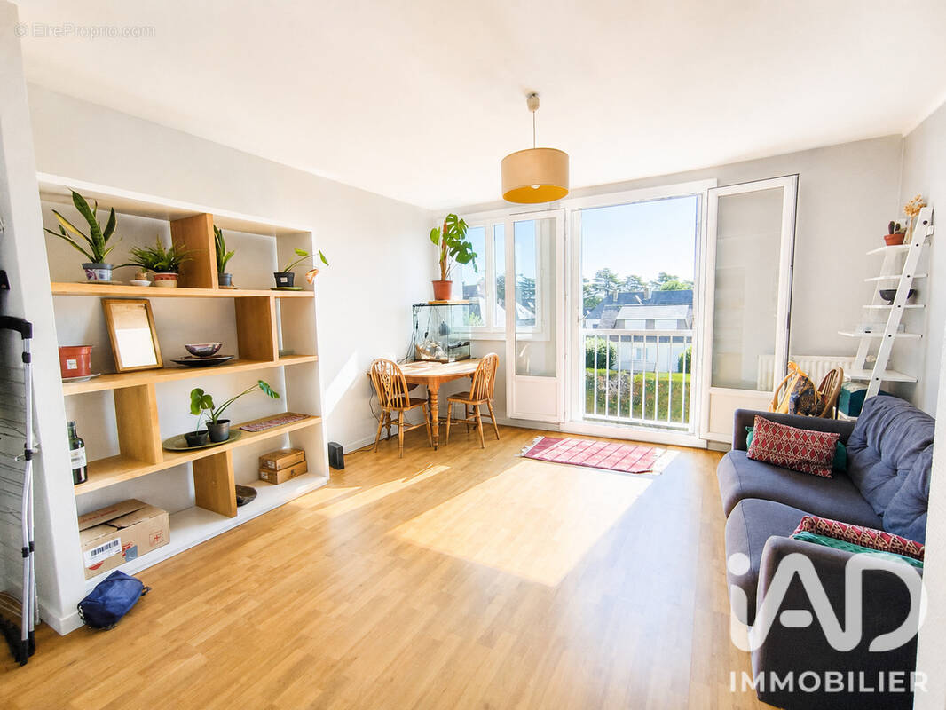 Photo 1 - Appartement à SAINT-JACQUES-DE-LA-LANDE