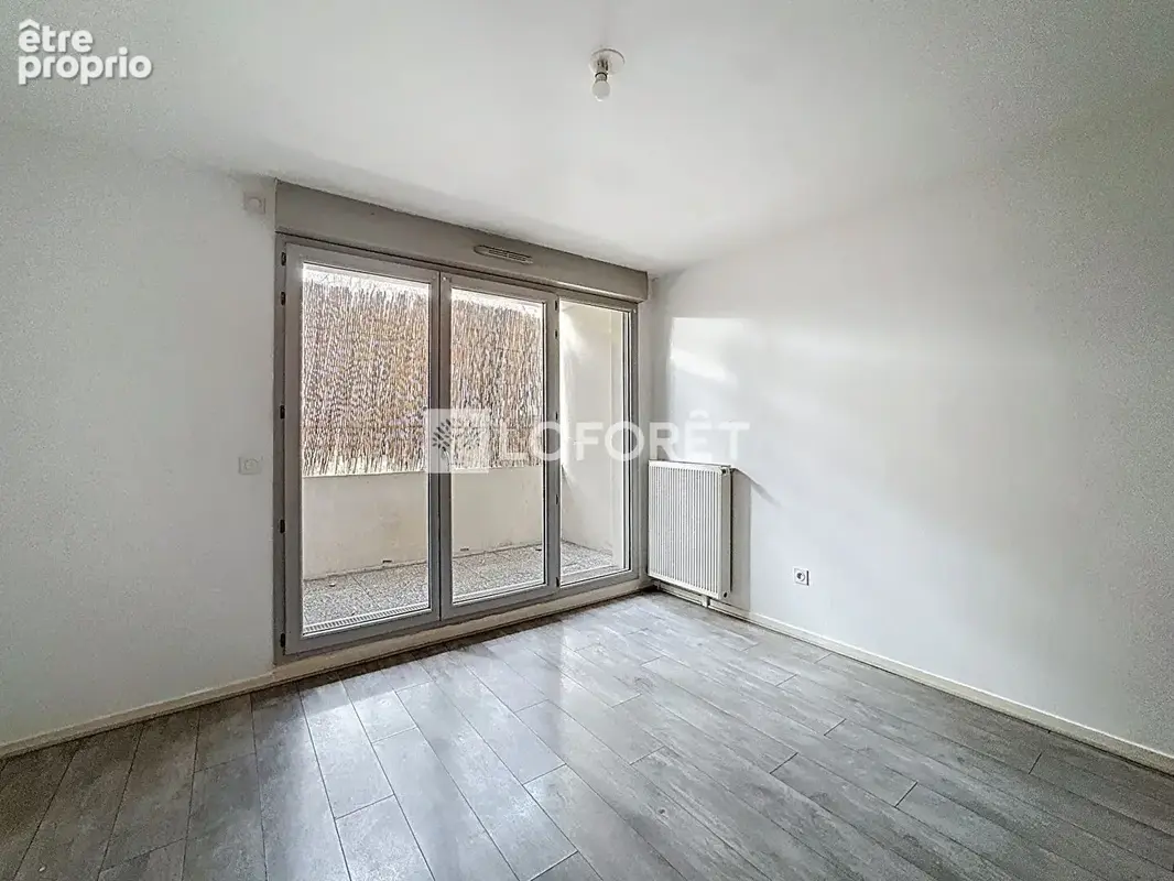 Photo Appartement à Bonneuil-Sur-Marne au prix de 140 000€