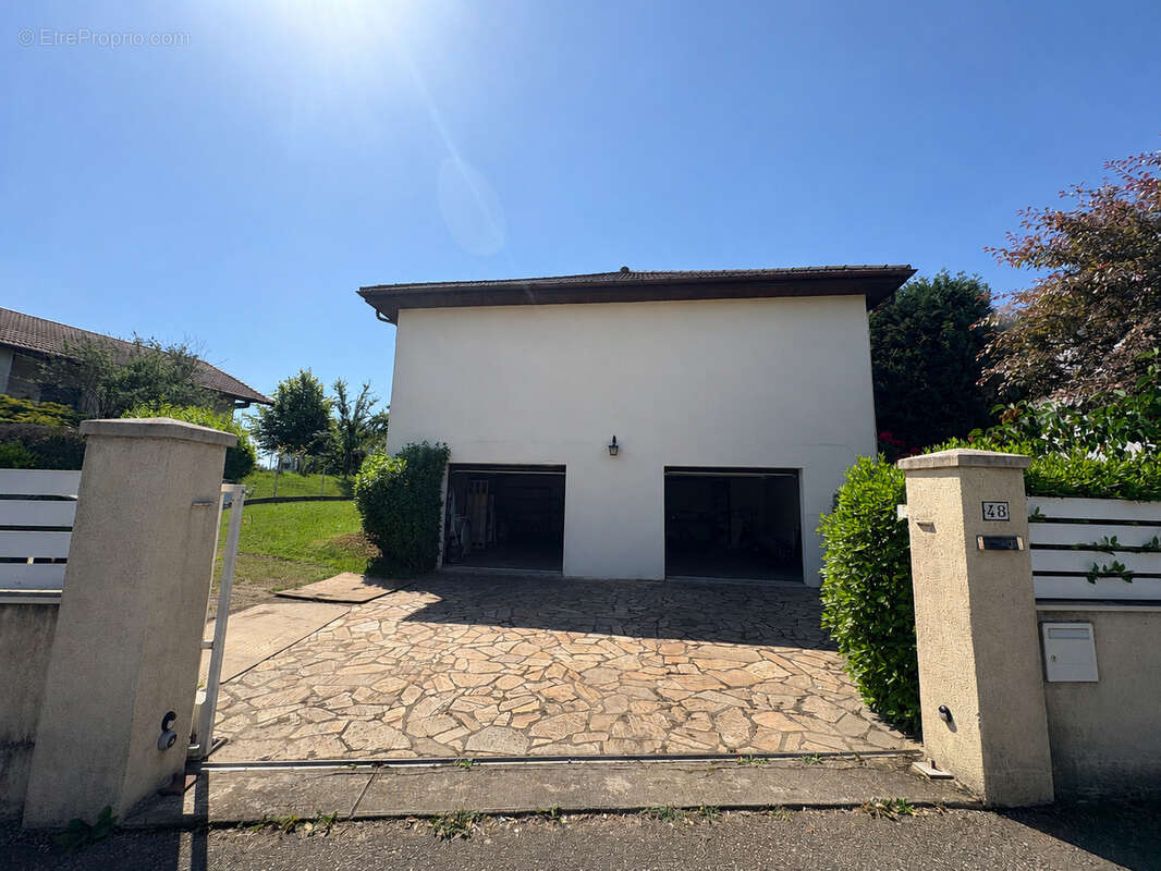 Maison à LA TALAUDIERE