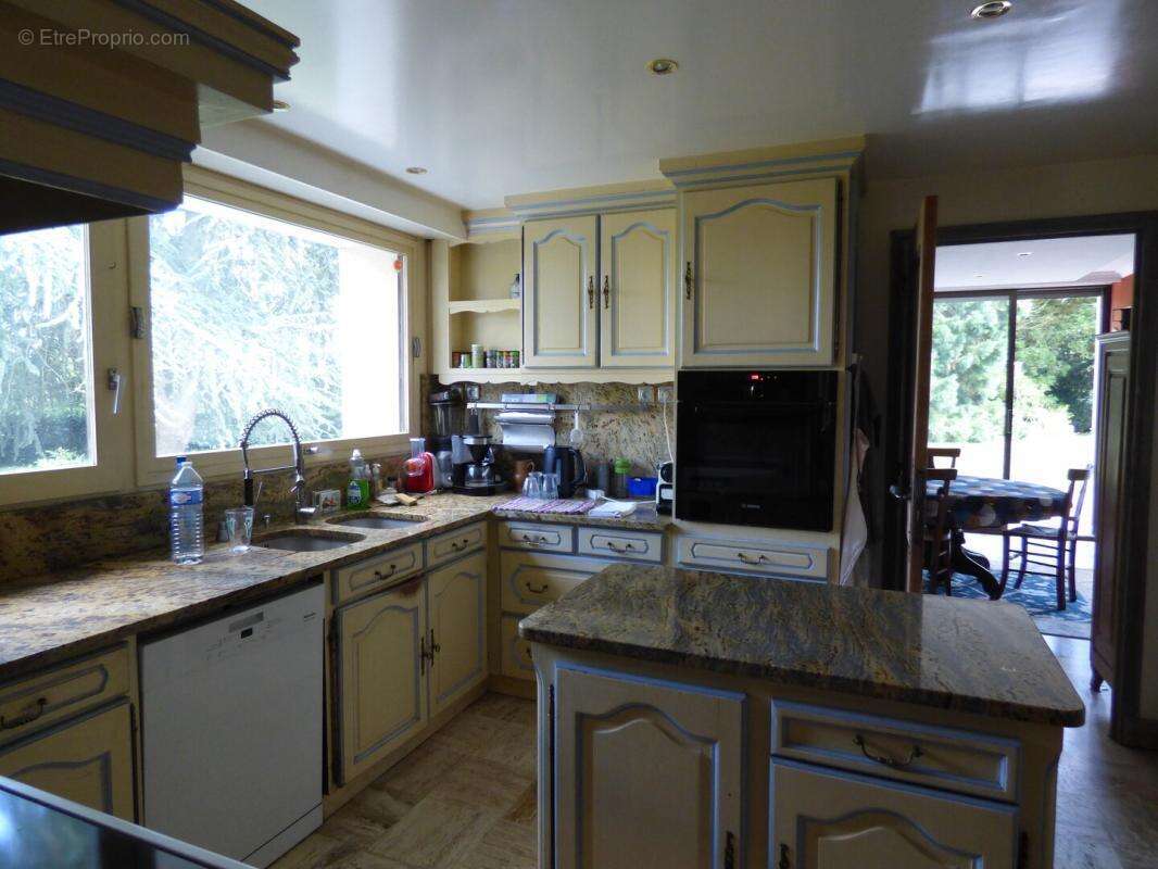 Maison à CHATEAUNEUF-EN-THYMERAIS