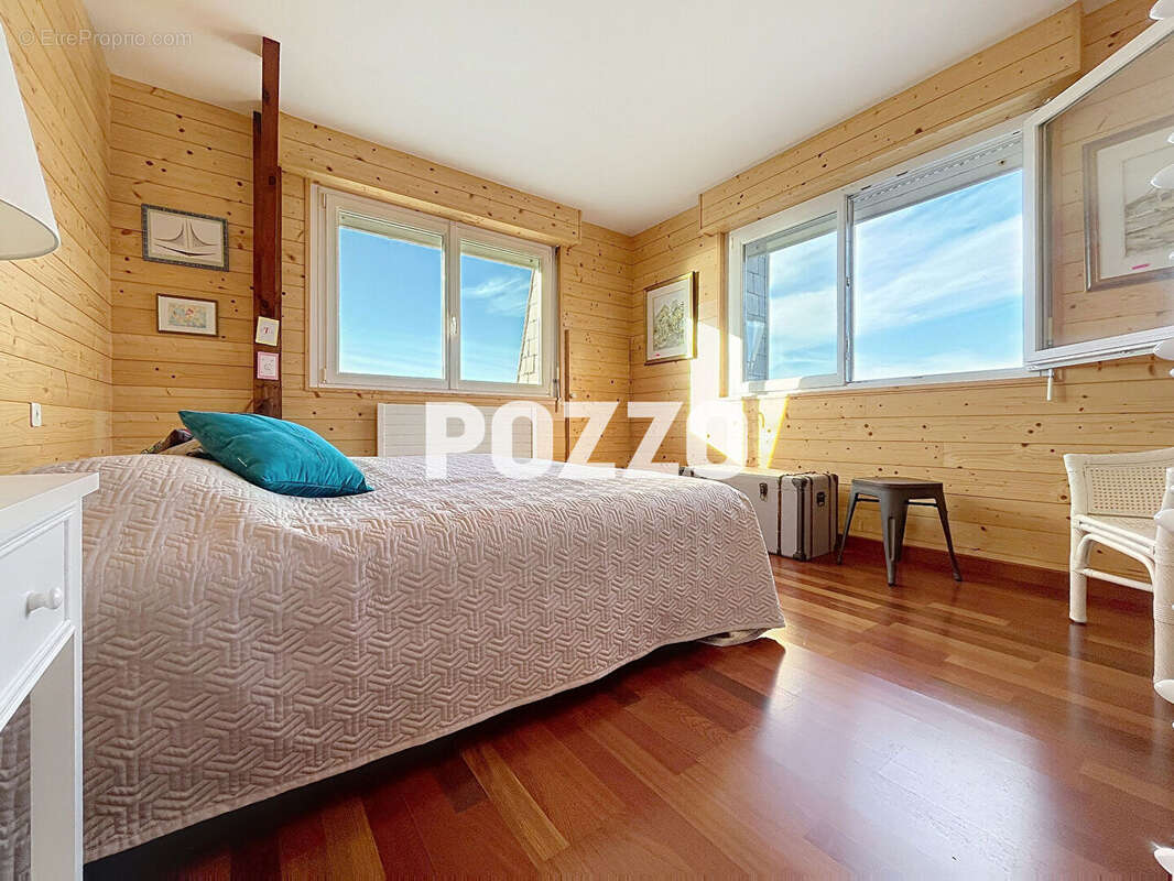 Maison à HAUTEVILLE-SUR-MER