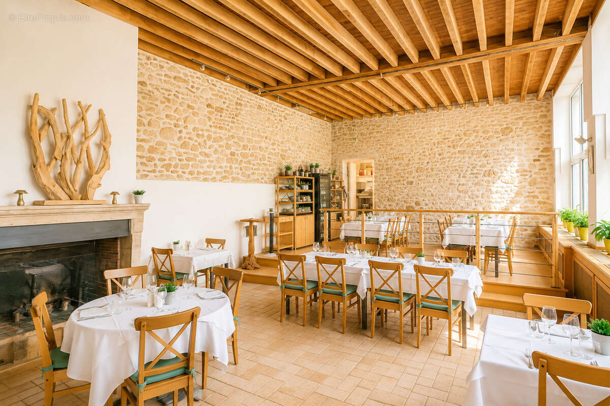 Domaine immobilier en centre ville - photo 9