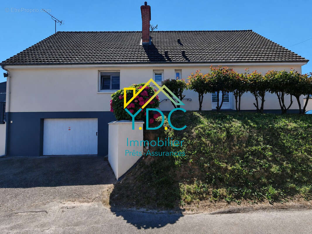 Maison à YERVILLE