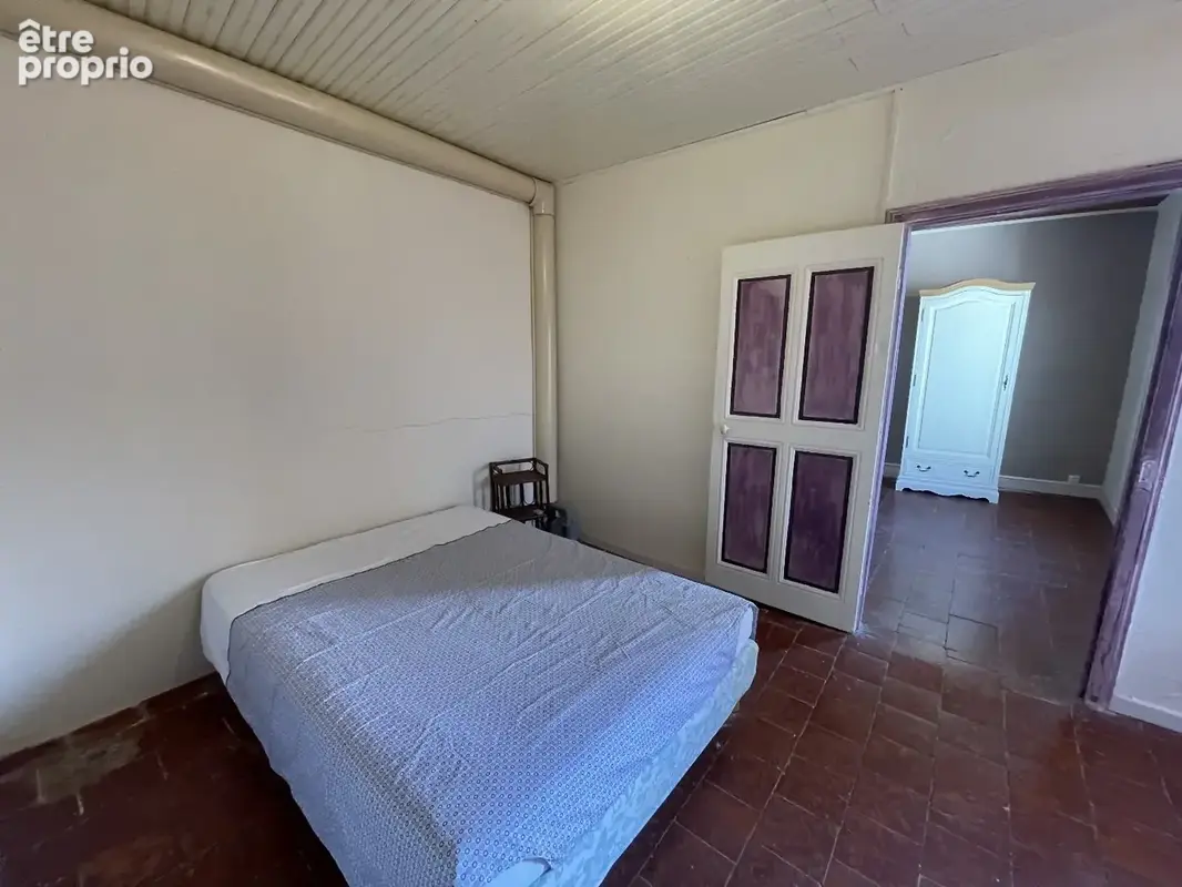 À vendre  Maison de village au cur de Florensac, avec garage, patio et terrasse - photo 7
