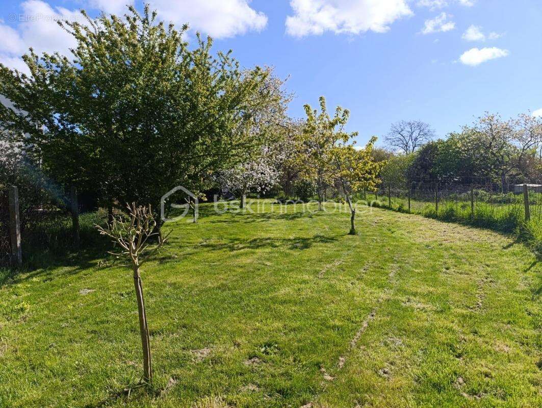 Maison à CHEVAIGNE-DU-MAINE