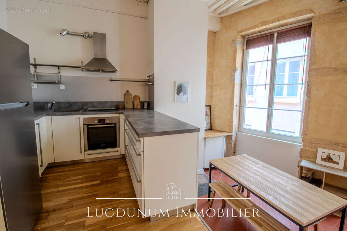 Appartement à LYON-1E