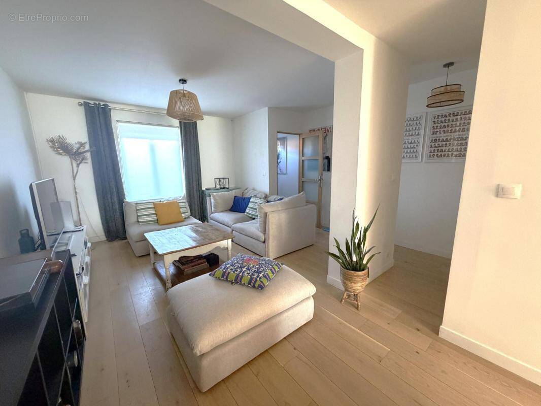 Maison à WAMBRECHIES